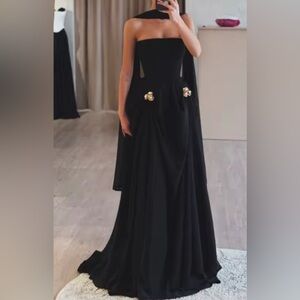 NEW $498 Melina Elegant Black Evening Gown
